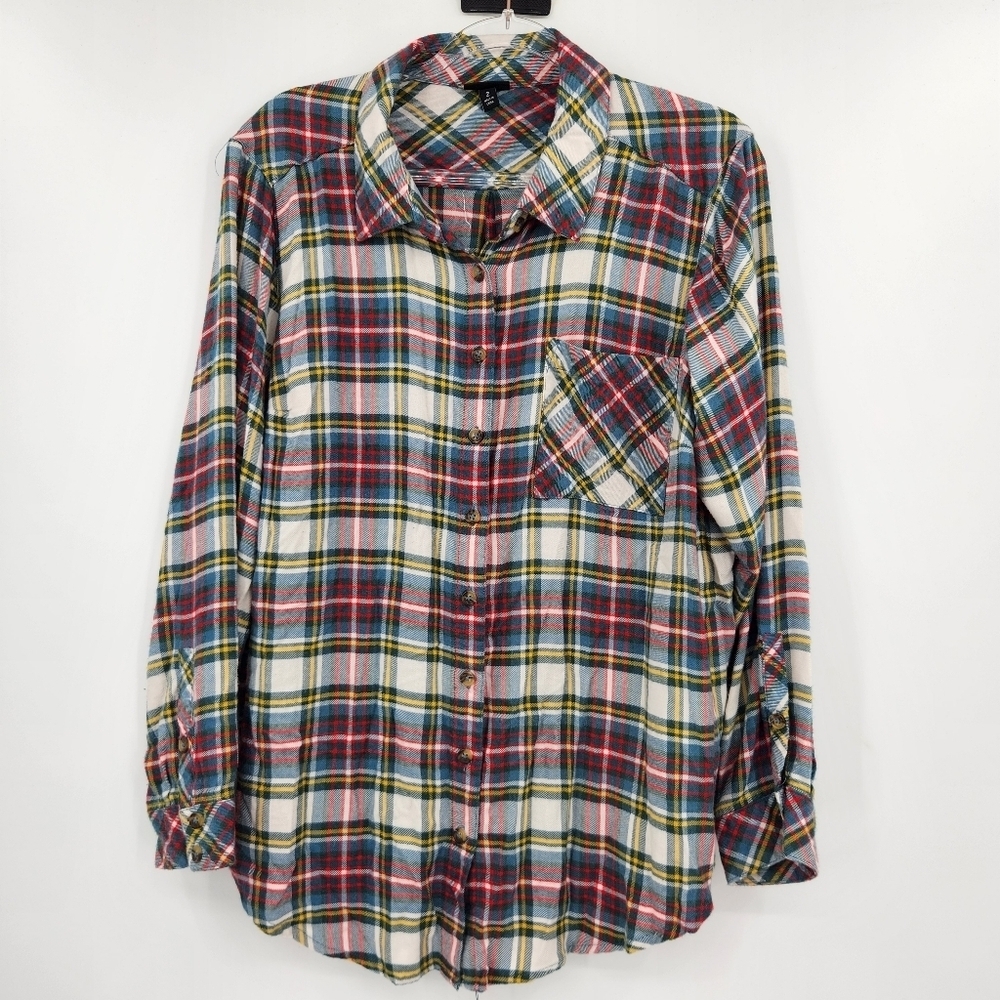 Torrid Long Sleeve Button Front Shirt Womens Size 2X White Green Plaid Flannel